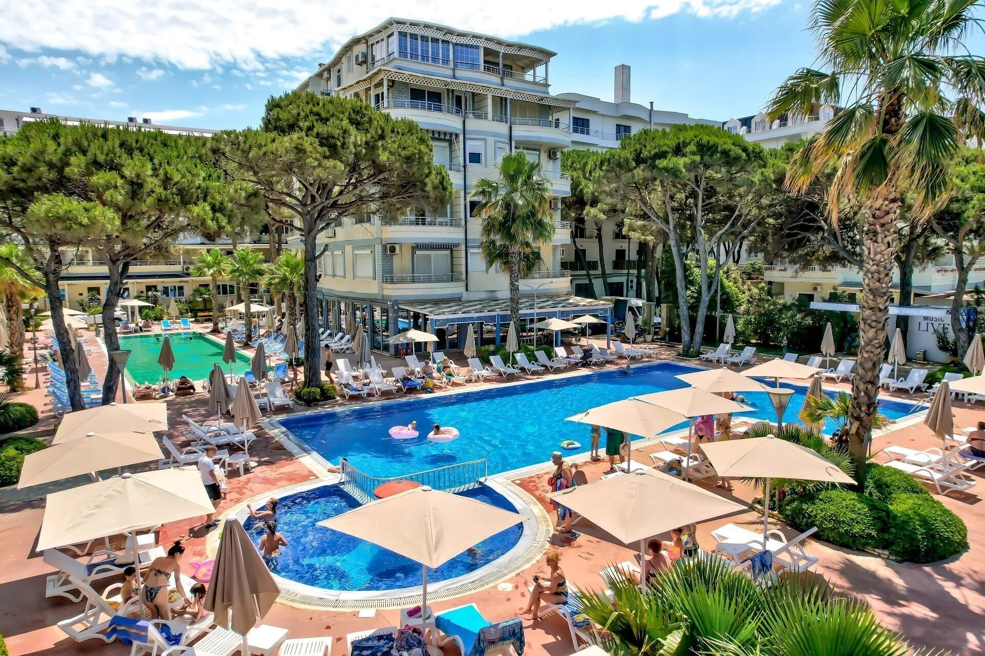 Отель Fafa One 4*